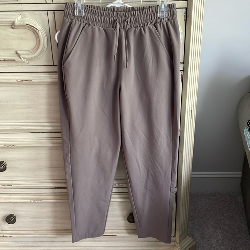 All in motion Women’s casual pants